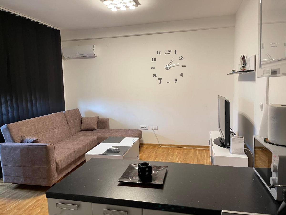 Royal Residence Apartmani Pančevo Eksteriør billede